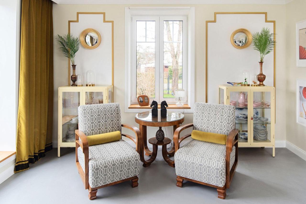 Suite With Private Bathroom At Three Bedroom Interwar Villa Grabyte With Daily Spaces To Share By Pine Forest On The Bank Of The River- 8Min By Car From Old Town Kaunas Exterior foto